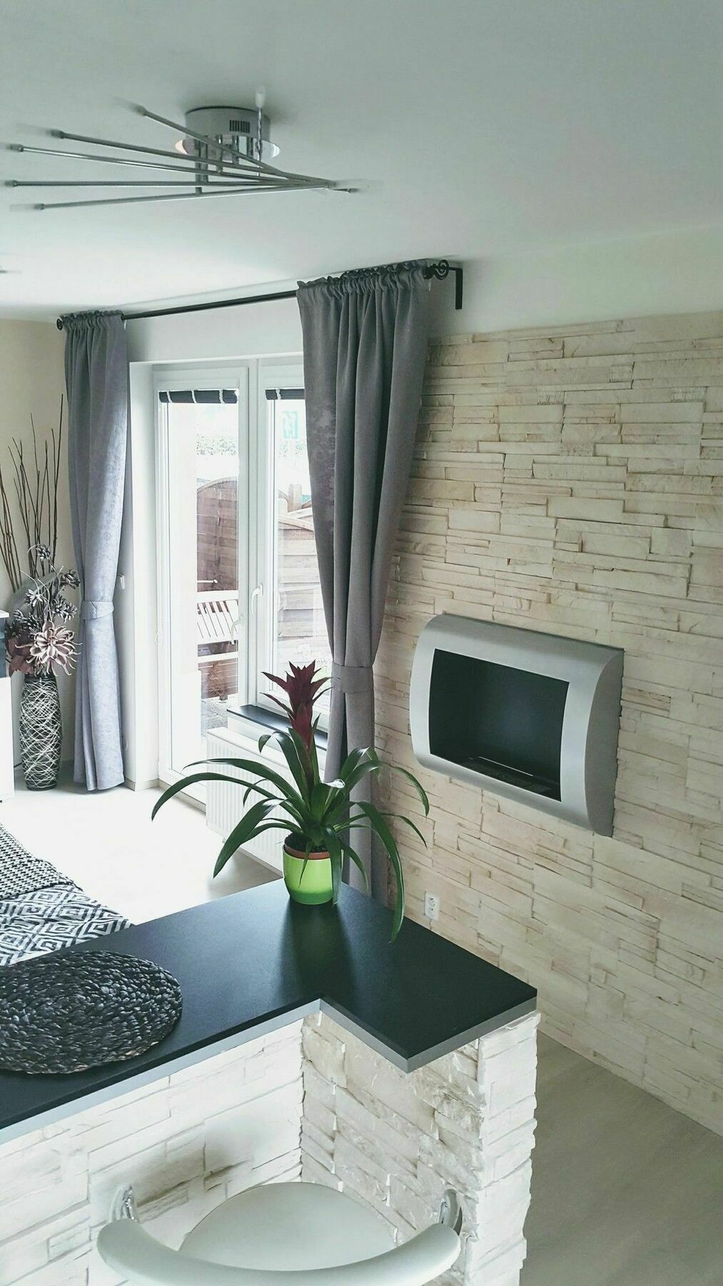 Bastien Studio Near Airport プラハ エクステリア 写真